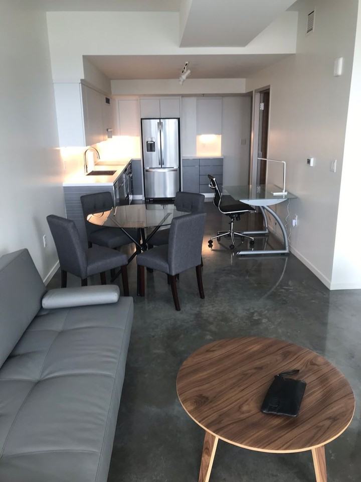 404 E College St #1406 - Photo 2 of 16