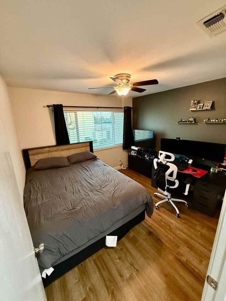 930 Olive Dr - Photo 7 of 18