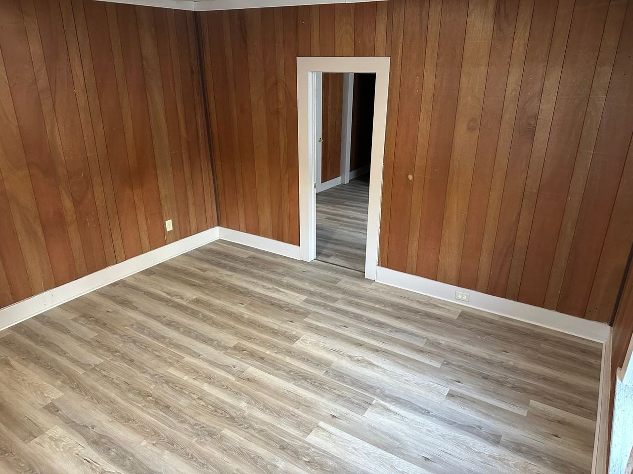 3345 W Don Tyson Pkwy - Photo 5 of 21