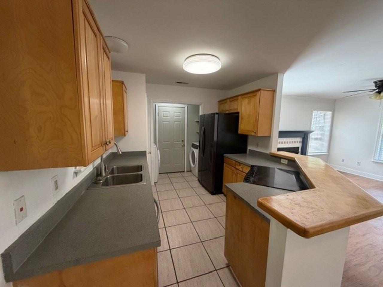 8228 Lantana Ln - Photo 5 of 12