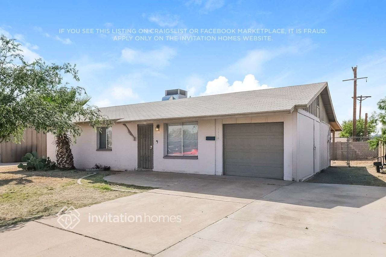 3152 N 64th Dr - Photo 3 of 17