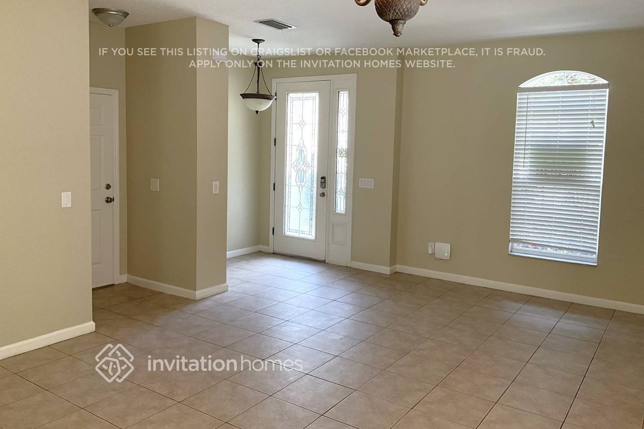 1374 Crane Crest Way - Photo 2 of 6