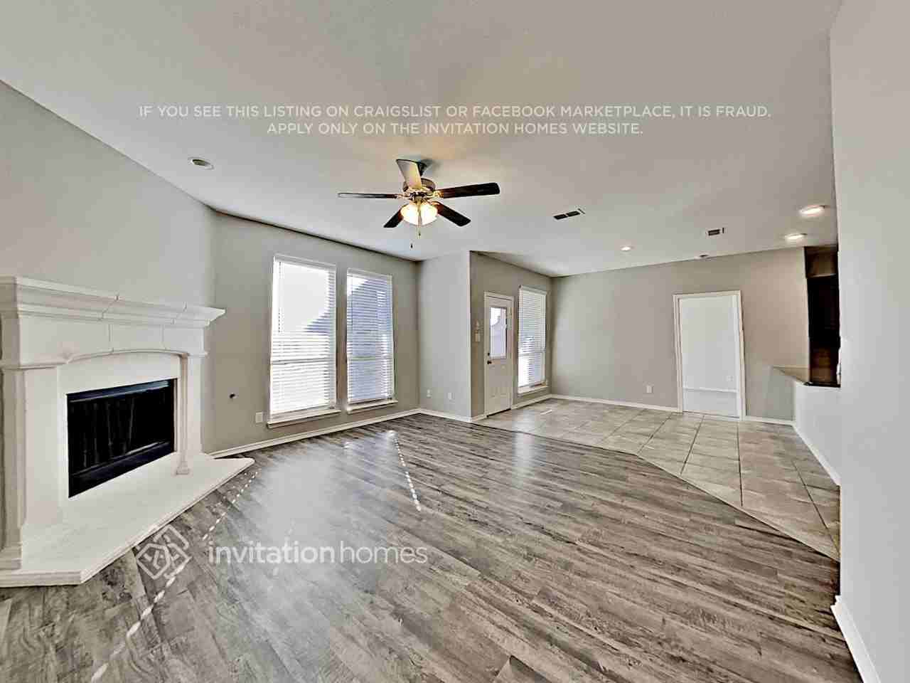 15704 Barton Ridge Dr - Photo 5 of 22