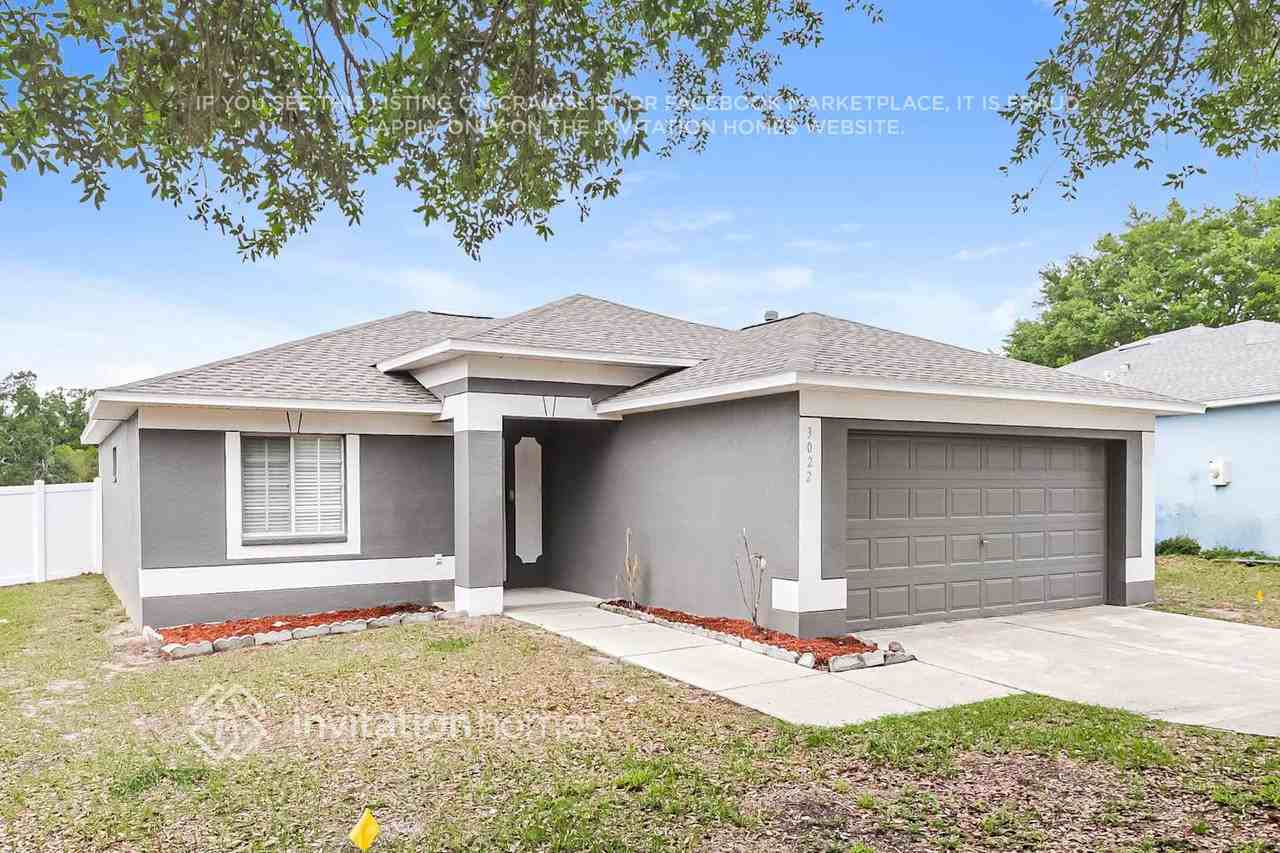 3022 Summer House Dr - Photo 3 of 17