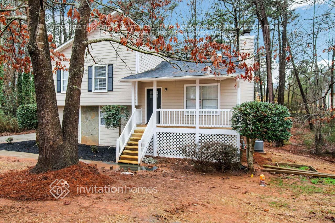 3859 Willow Holw - Photo 3 of 26