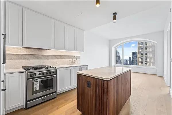 5th Ave #49D - Photo 3 of 20