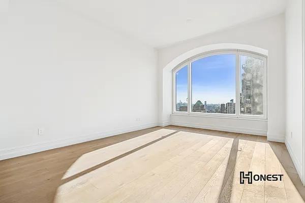 5th Ave #51D - Photo 3 of 20