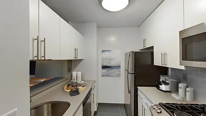 W 52nd St #4J - Photo 7 of 12