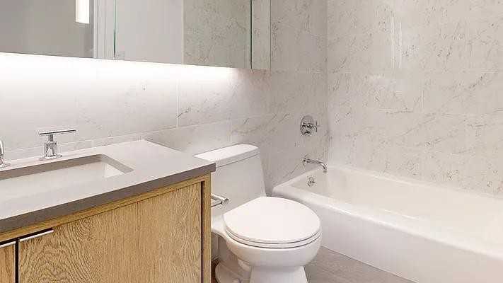 W 52nd St #12H - Photo 6 of 12