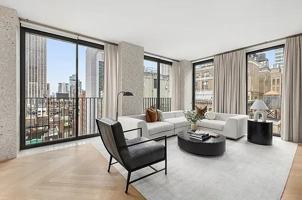 featured image of W 40th St #25C