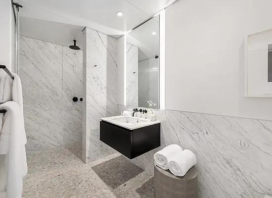 W 40th St #25C - Photo 7 of 10