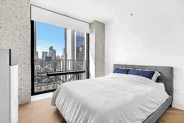 W 40th St #20DD - Photo 5 of 12