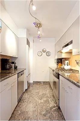 W 57th St #18C - Photo 5 of 18