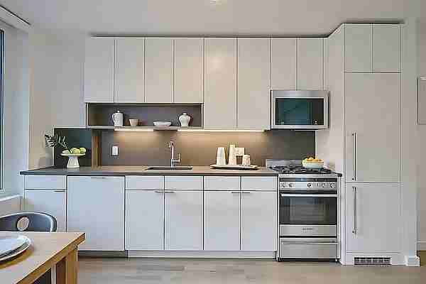 W 37th St #720 - Photo 2 of 20