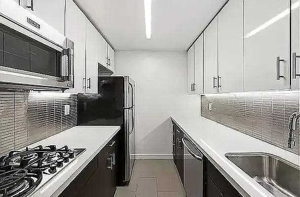 Lexington Ave #12B - Photo 4 of 20