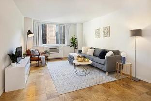 W 55th St #10E - Photo 1 of 1