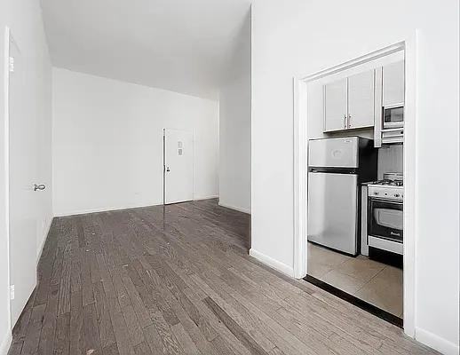 Park Ave #15J - Photo 7 of 20