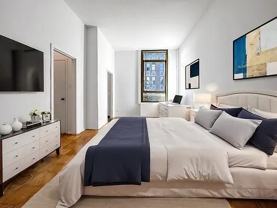 Park Ave #8U - Photo 1 of 1