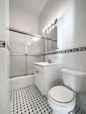 Park Ave #8U - Photo 6 of 19