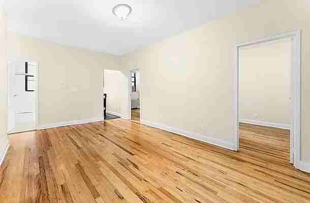 W 47th St #3F - Photo 3 of 20