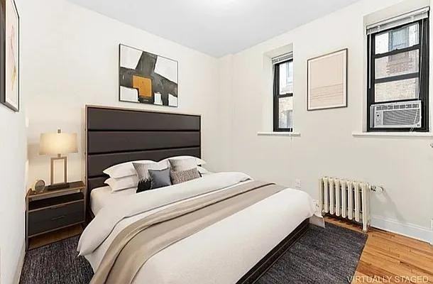 W 47th St #3F - Photo 6 of 20