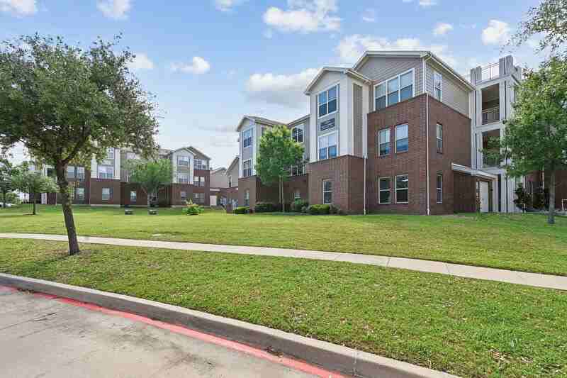 The Village on West Seminary - Photo 2 of 30