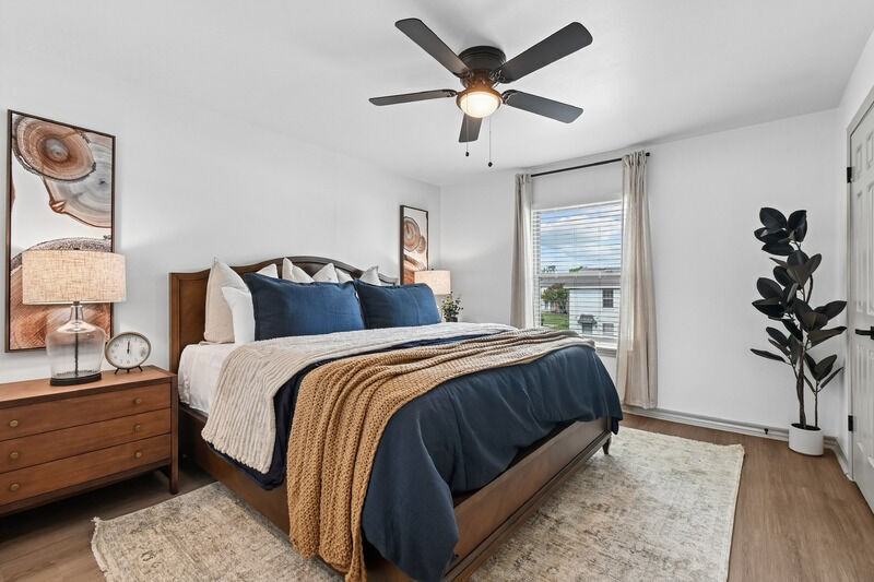 The Village on West Seminary - Photo 6 of 30