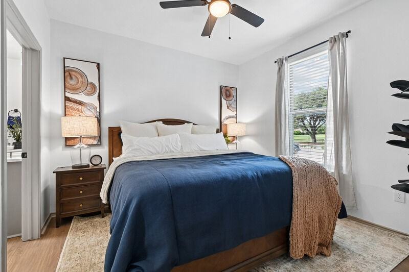 The Village on West Seminary - Photo 7 of 30