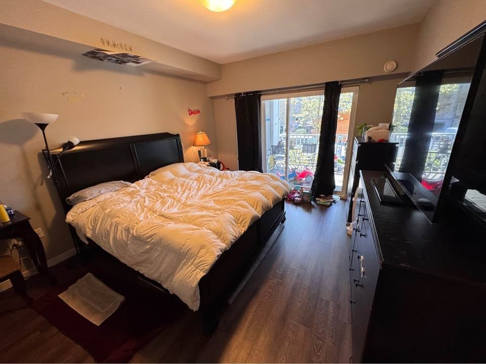 6490 194 Street #6 - Photo 7 of 13