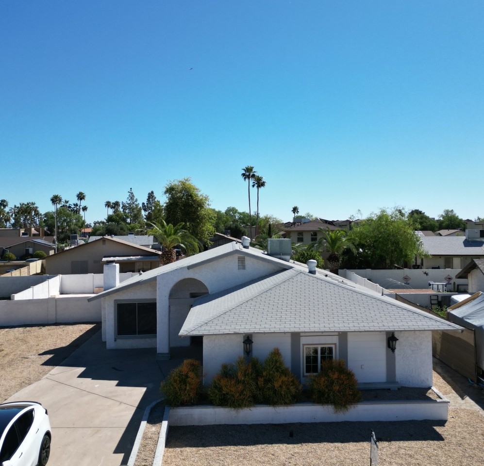 639 W Grove Cir #1 - Photo 4 of 16