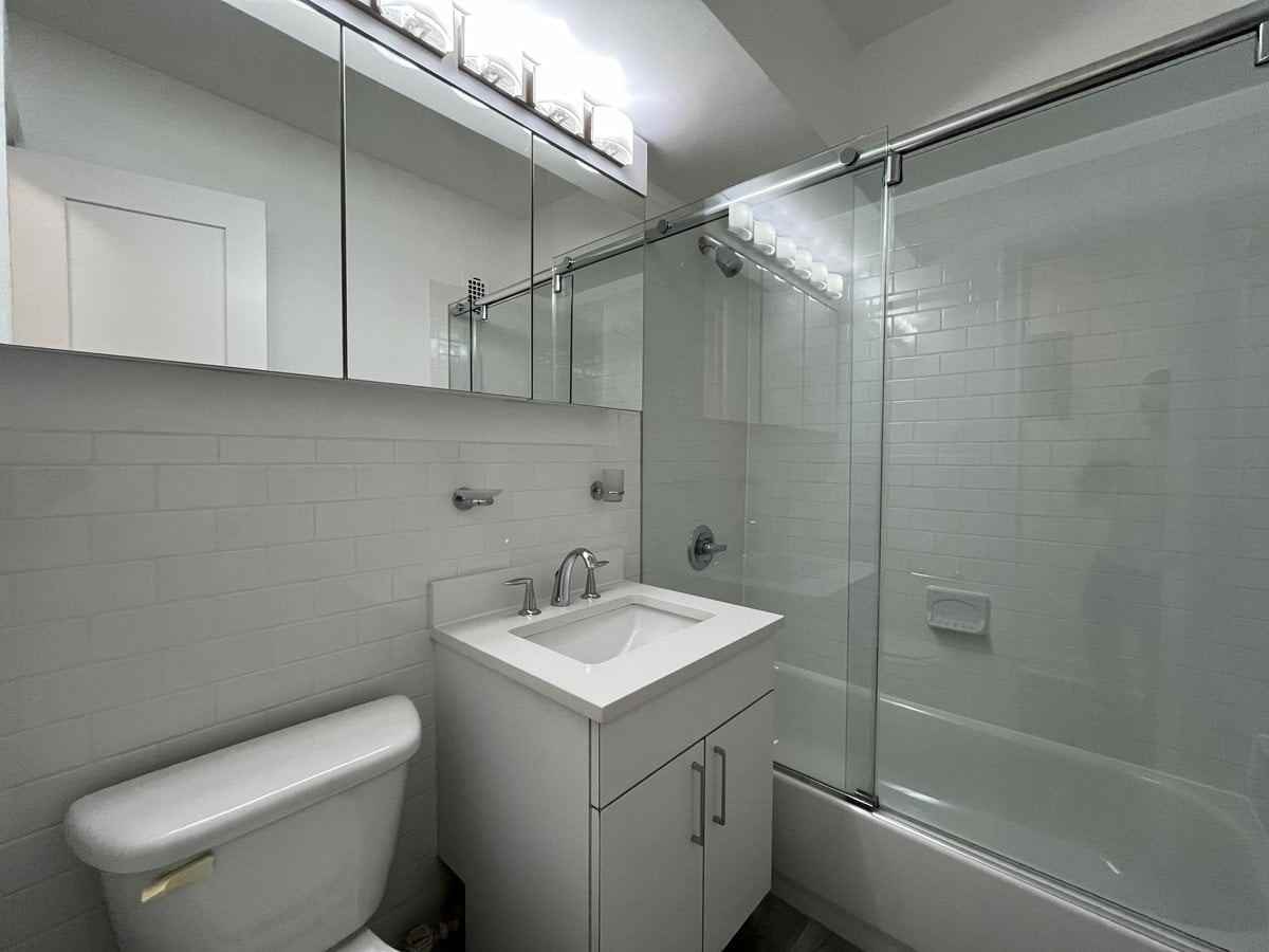 E 57th St #2D - Photo 7 of 7