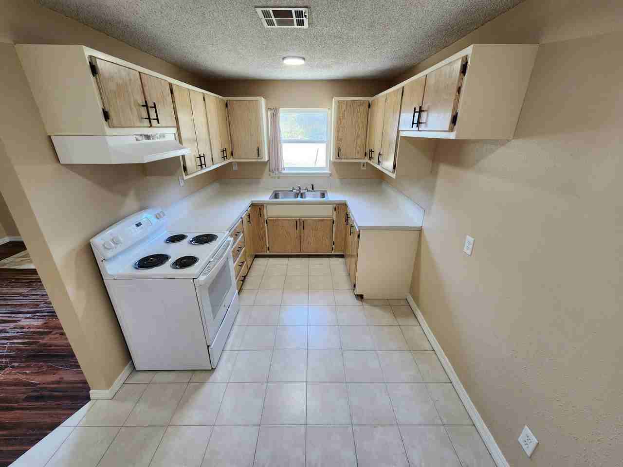 15402 County Road 1501 #1 - Photo 6 of 12