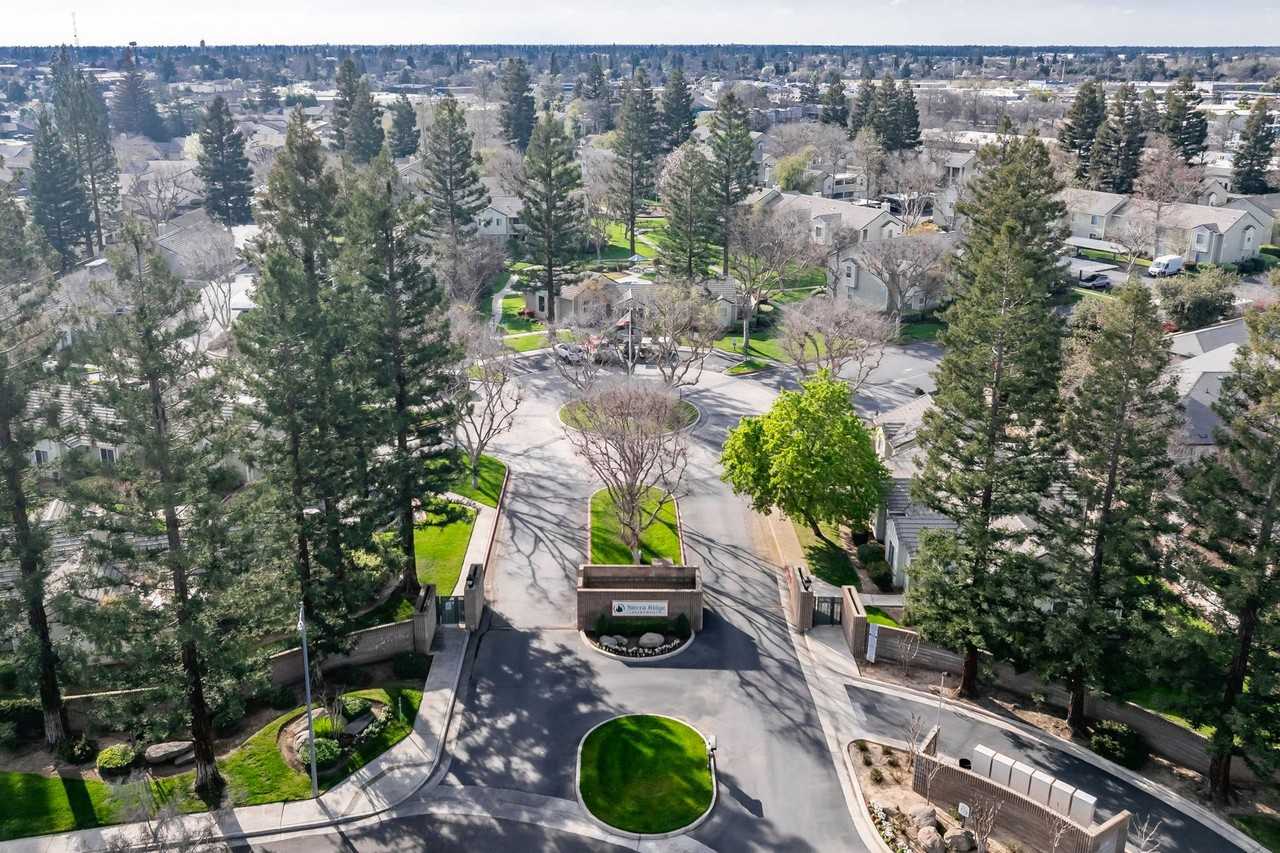 Sierra Ridge in Clovis, California. The perfect place to call home! - Photo 7 of 50
