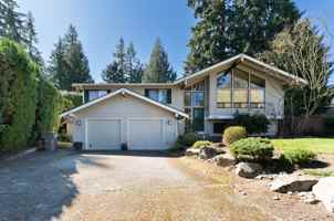featured image of 11628 Ne 100th Pl #1