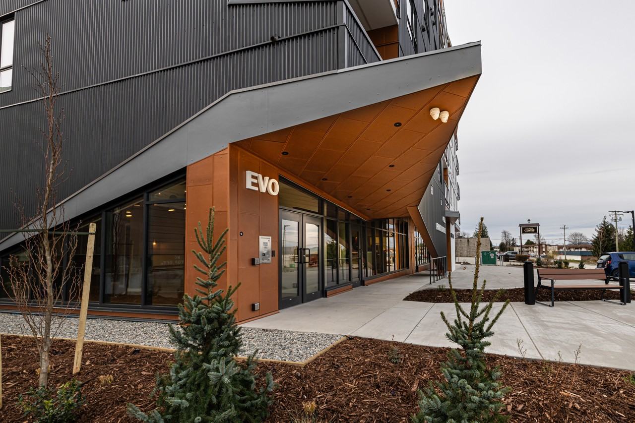 Evo Residences - Photo 5 of 13
