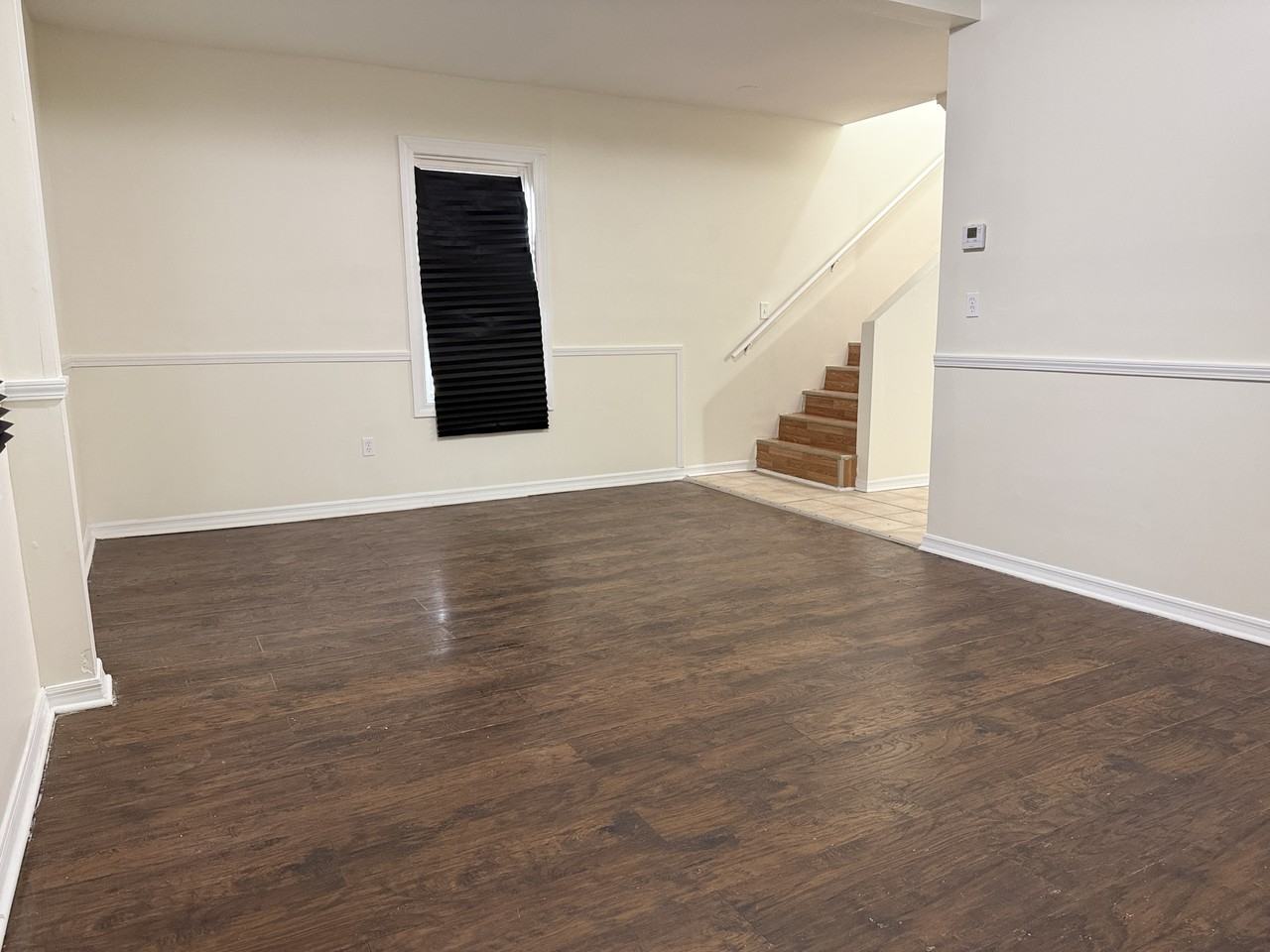 8307 S Buffalo Ave #1 - Photo 6 of 11