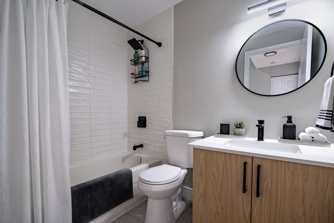 Riverside Place - Photo 7 of 28