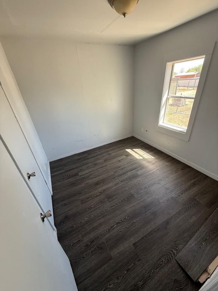 4304 Se 14th Ave #1 - Photo 4 of 6