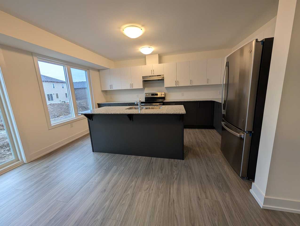 60 Creighton Drive - Photo 2 of 28