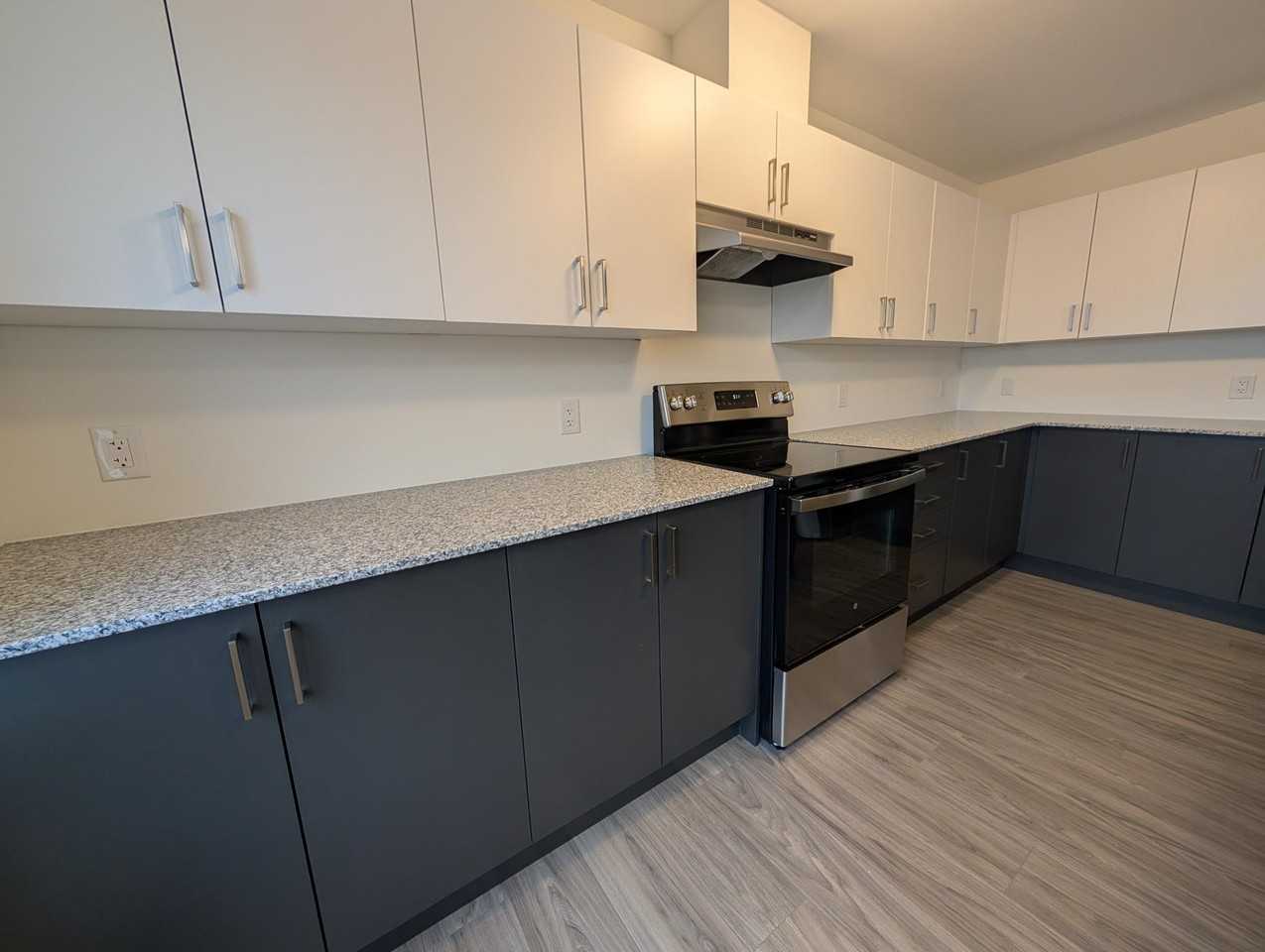 60 Creighton Drive - Photo 4 of 28