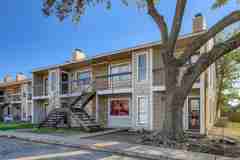 1913 W Loop - Photo 1 of 1