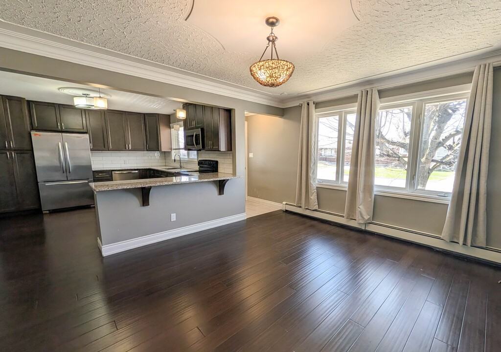 133 Afton Ave - Photo 5 of 22