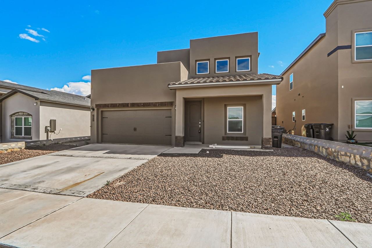 649 La Entrada Cir #1 - Photo 2 of 38