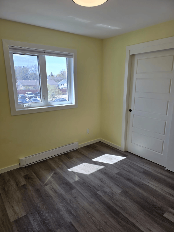 545 Dale Boulevard 219 - Photo 6 of 13