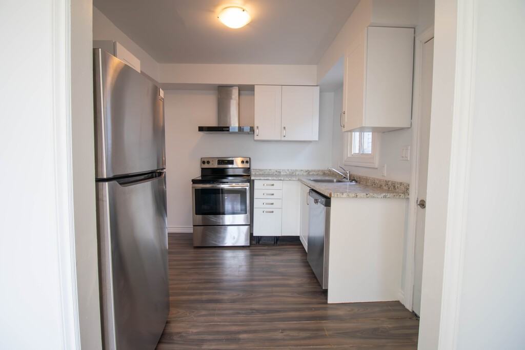 23 St. Patrick St - Photo 5 of 17