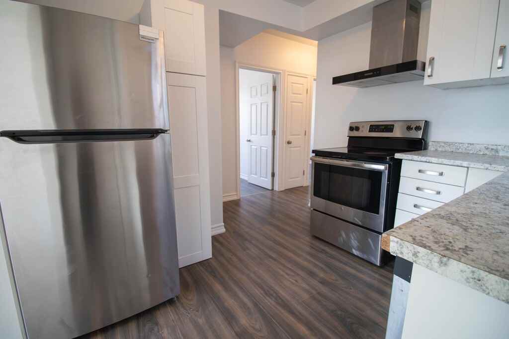 23 St. Patrick St - Photo 6 of 17