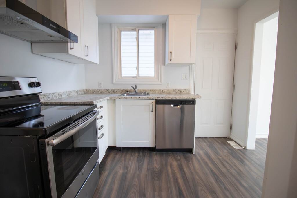 23 St. Patrick St - Photo 7 of 17