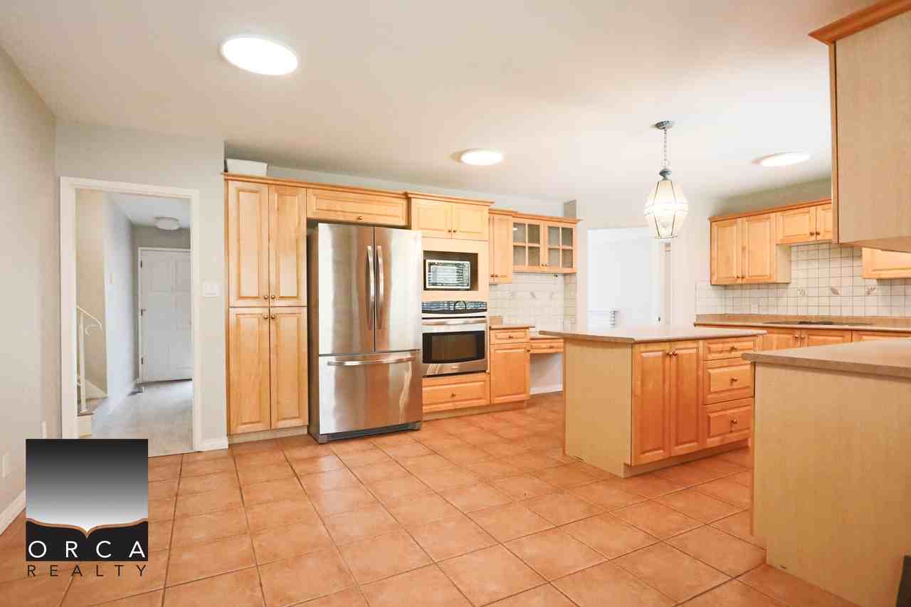 10291 Caithcart Rd - Photo 7 of 23