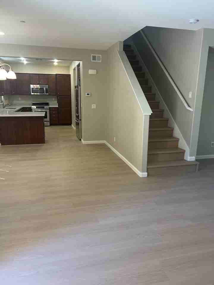 134 Barnhill Dr #1 - Photo 4 of 21