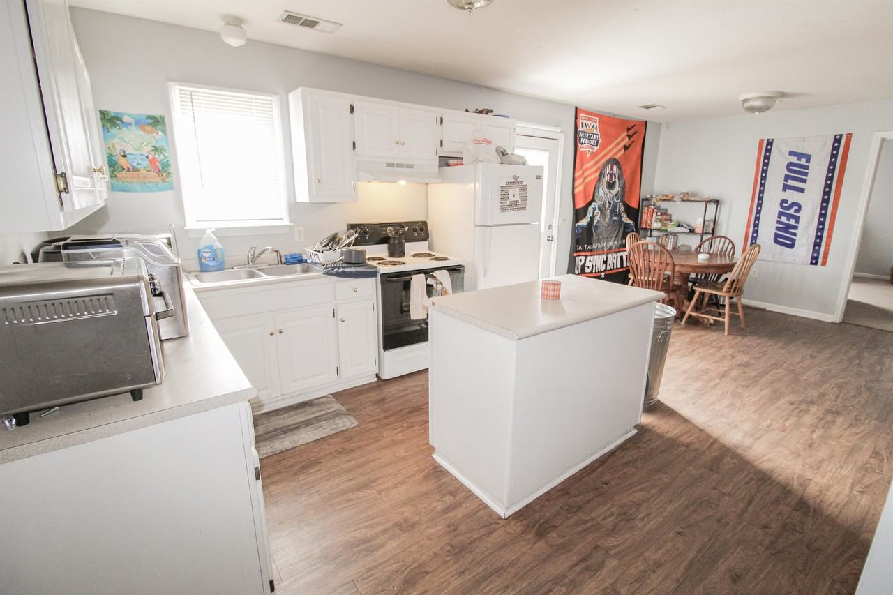 2203 Gretels Hunt #1 - Photo 4 of 14